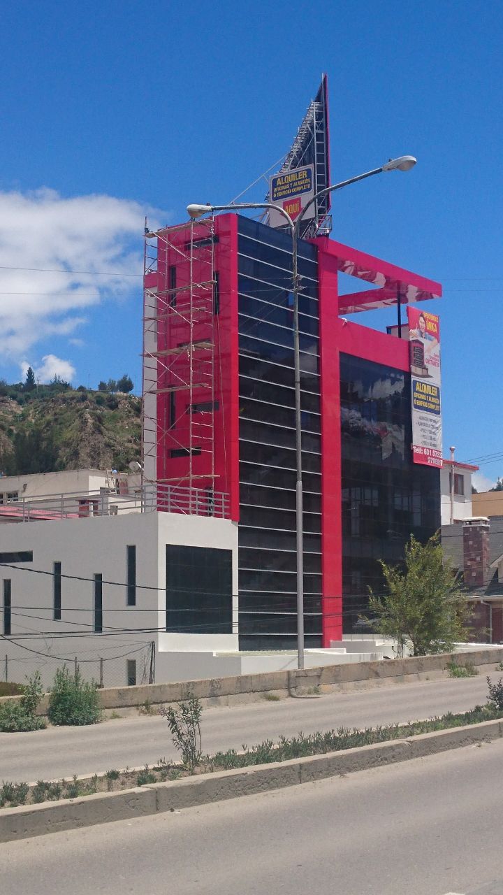 Galpón Oficinas, Bajo Següencoma, La Paz