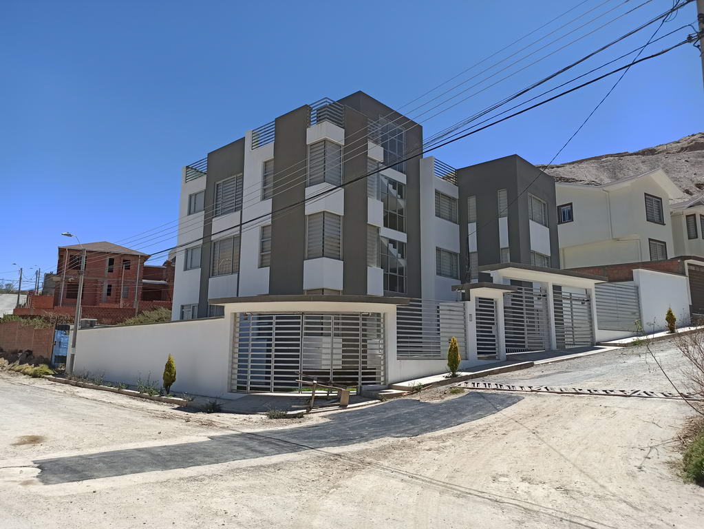 Vivienda Alfaro Urb. Villa del Sol, La Paz